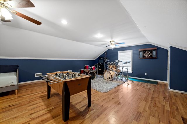 292 District Line Road, Trenton, GA 30752