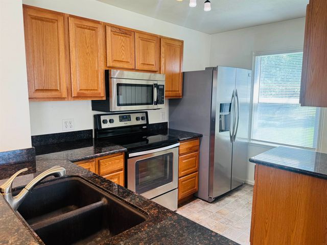 10102 N Whittier St, Spokane, WA 99218