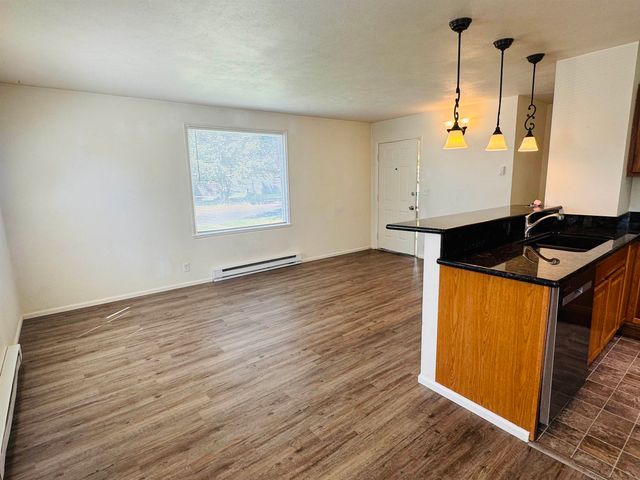 10102 N Whittier St, Spokane, WA 99218