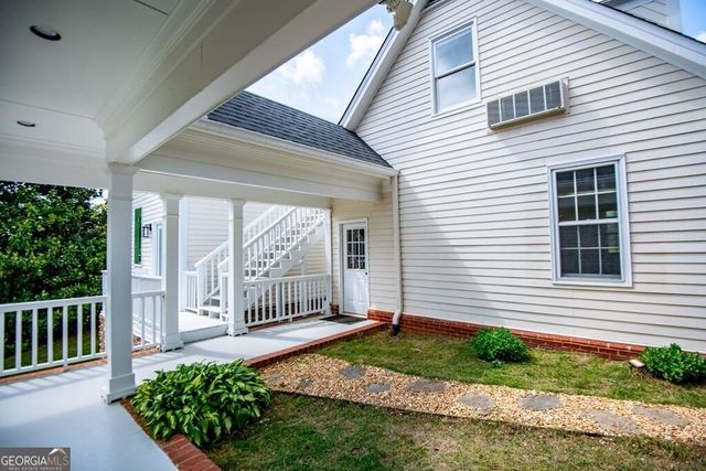 1745 Stripling Chapel Road, Carrollton, GA 30116