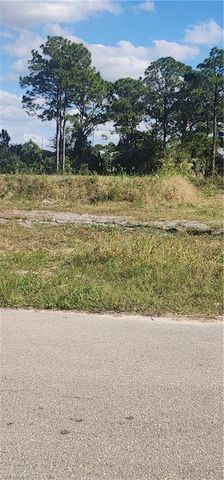 343 Western AVE S, Lehigh Acres, FL 33974