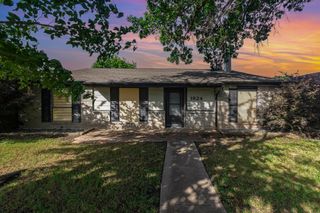 1824 Angelina Drive, Garland, TX 75040