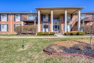 6121 Orchard Lake Road 102, West Bloomfield Charter Township, MI 48322