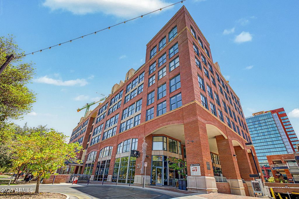 21 E 6TH Street 410, Tempe, AZ 85281 — exterior