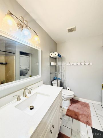 1134 Tristram Circle, Mantua, NJ 08051