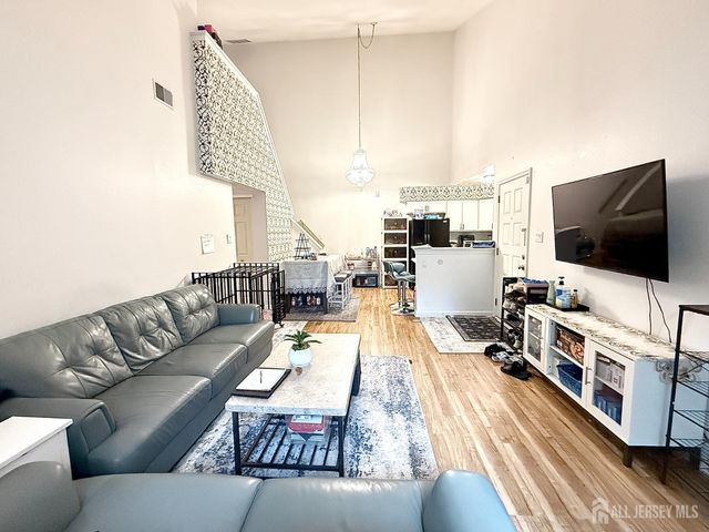 1134 Tristram Circle, Mantua, NJ 08051