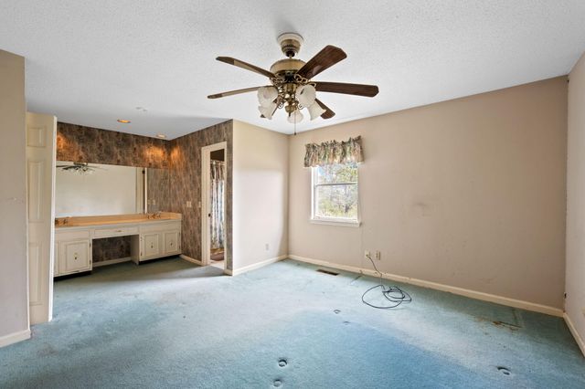 8700 Reba Lane, Hixson, TN 37343