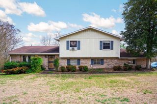 8700 Reba Lane, Hixson, TN 37343