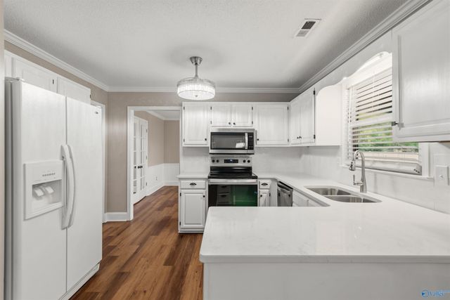 2716 Lexington Avenue SW, Decatur, AL 35603