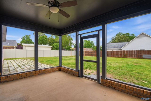2716 Lexington Avenue SW, Decatur, AL 35603