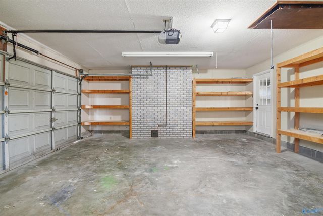 2716 Lexington Avenue SW, Decatur, AL 35603