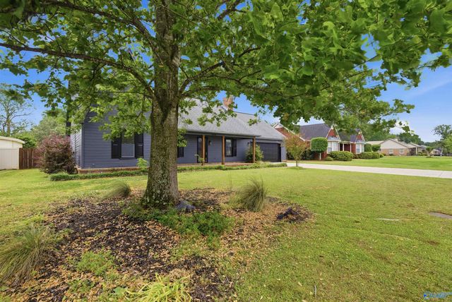 2716 Lexington Avenue SW, Decatur, AL 35603