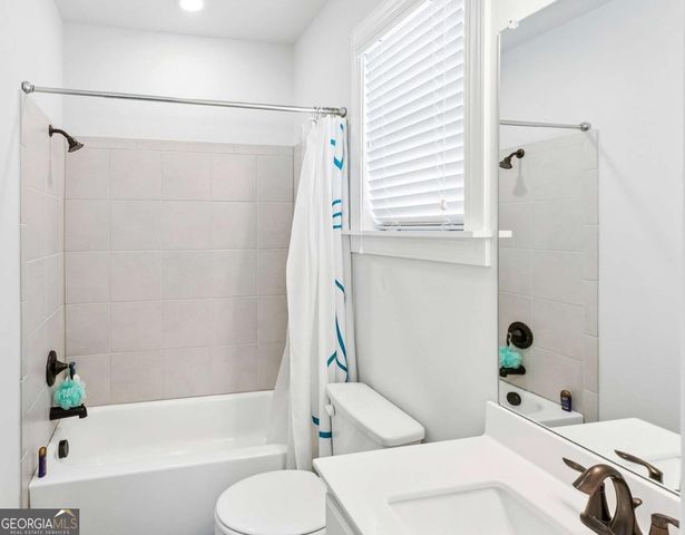 113 Vivian Lane, Peachtree City, GA 30269