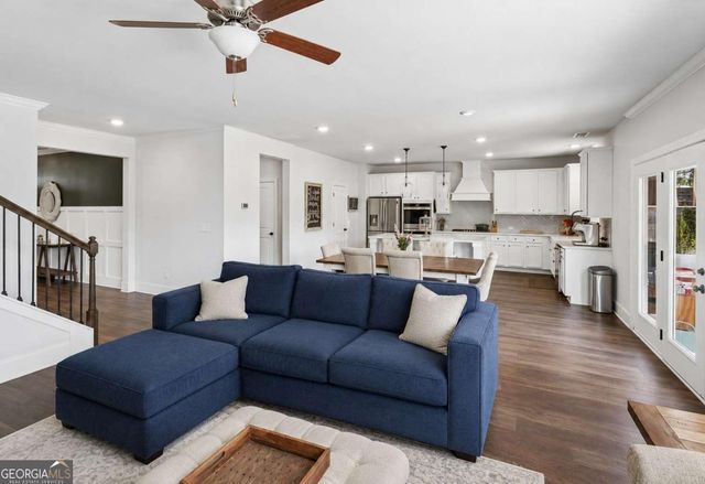 113 Vivian Lane, Peachtree City, GA 30269