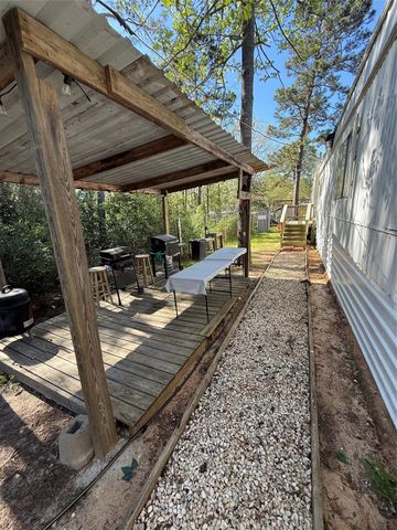 160 Martha Ann Trail, Livingston, TX 77351