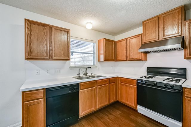 7931 Westington Lane, Houston, TX 77040