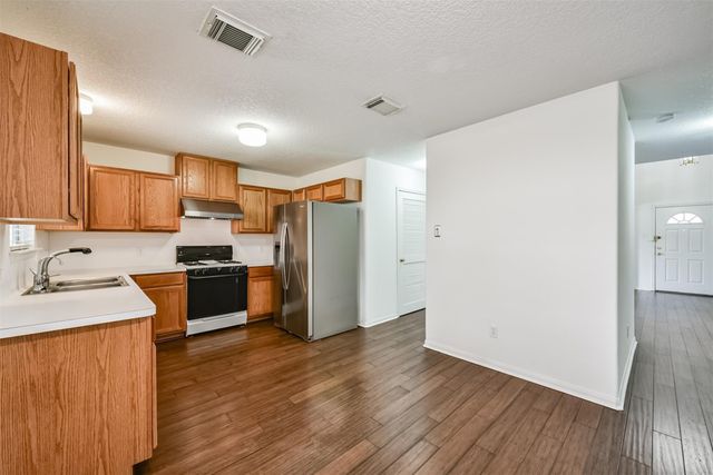 7931 Westington Lane, Houston, TX 77040
