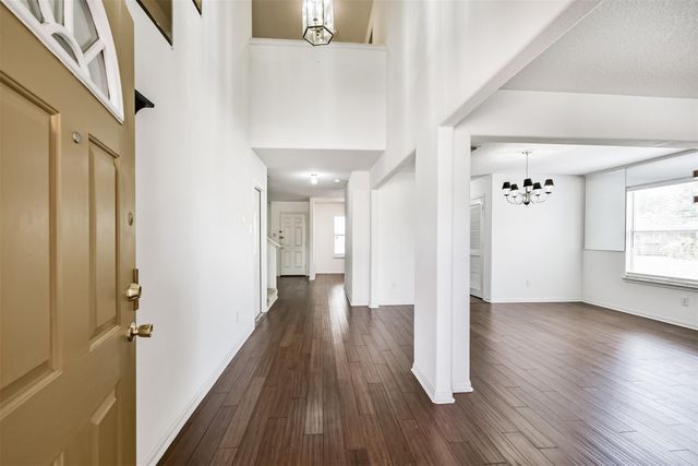 7931 Westington Lane, Houston, TX 77040