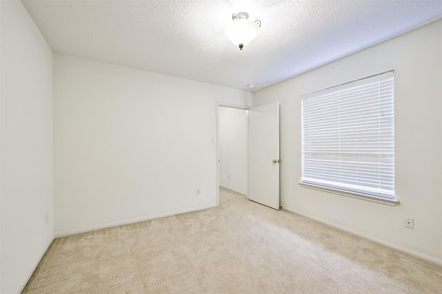 7931 Westington Lane, Houston, TX 77040