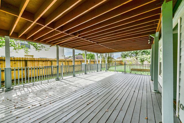 7931 Westington Lane, Houston, TX 77040