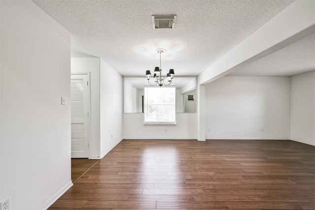7931 Westington Lane, Houston, TX 77040