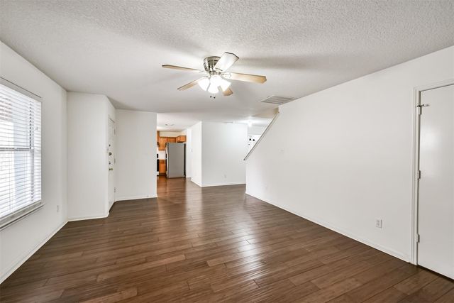 7931 Westington Lane, Houston, TX 77040