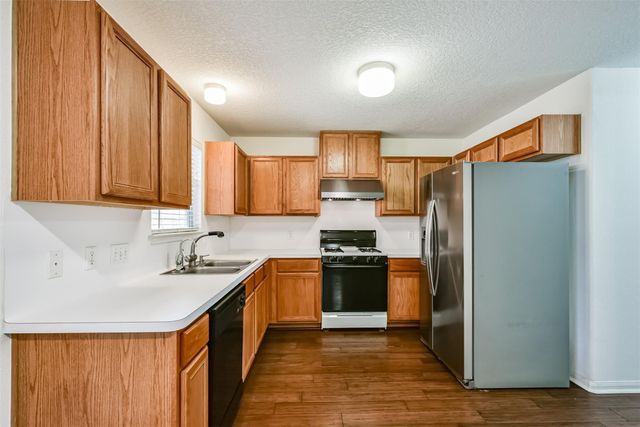 7931 Westington Lane, Houston, TX 77040