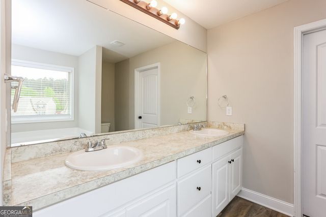 243 Heartland Circle 105, Winder, GA 30680