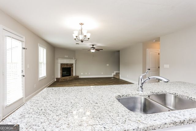 243 Heartland Circle 105, Winder, GA 30680