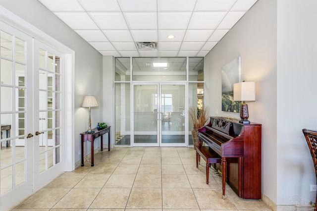 825 Bayshore Dr 302, Pensacola, FL 32507