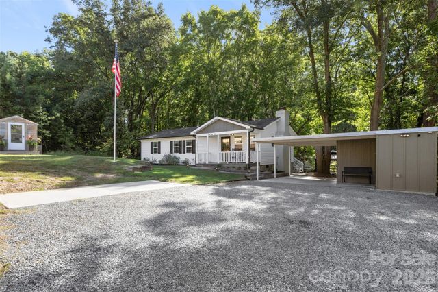 424 Arbor Drive, Waxhaw, NC 28173