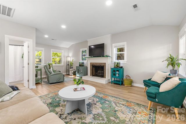 424 Arbor Drive, Waxhaw, NC 28173