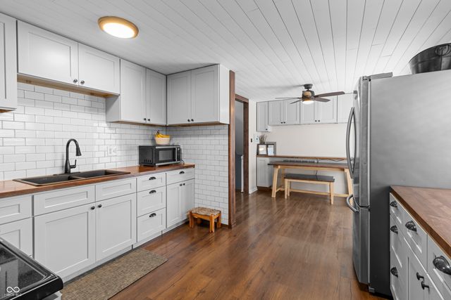 3513 N 300 E, Greenfield, IN 46140