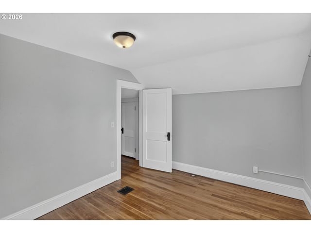 56399 HAZEN Rd, Warren, OR 97053