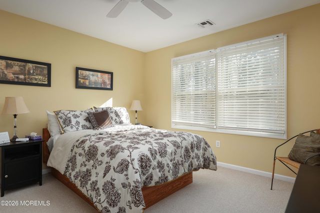 771 Park Avenue, Belford, NJ 07718