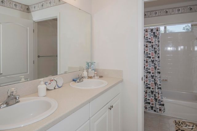 1711 Windpointe Cove, Gulf Breeze, FL 32563