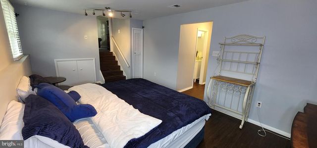 4 BIG STONE, Baltimore, MD 21228