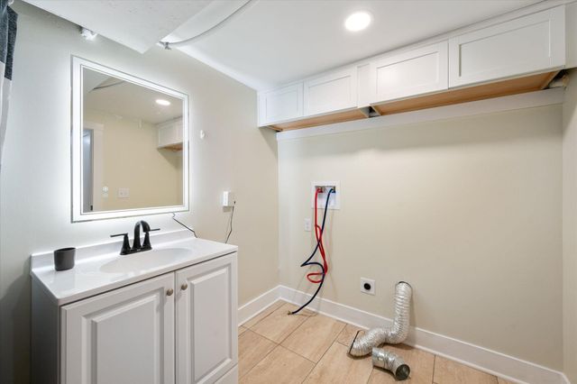 3 PARK Circle, Council Bluffs, IA 51503