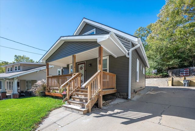 3 PARK Circle, Council Bluffs, IA 51503