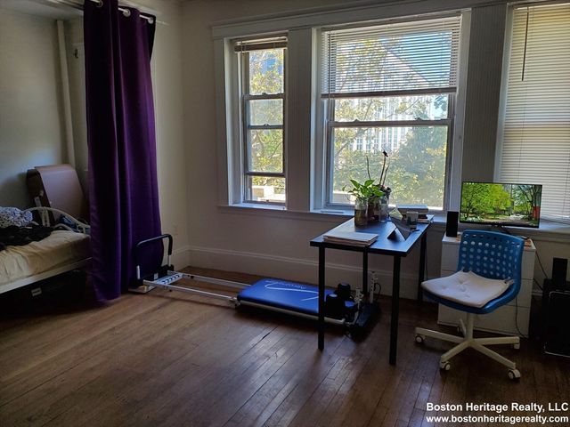 331 Huntington Ave 52, Boston, MA 02115