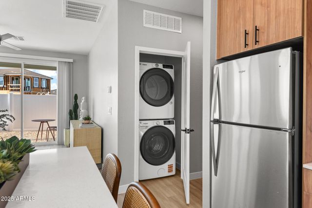 1297 E Broadway Avenue 132, Apache Junction, AZ 85119