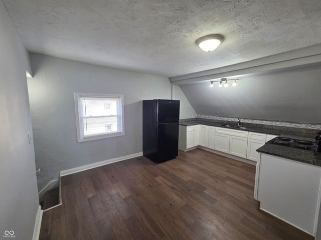 2805 Unit 2 Boulevard Place, Indianapolis, IN 46208