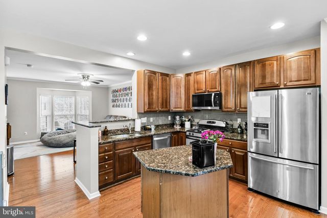 148 SOUTH AVE, Swedesboro, NJ 08085