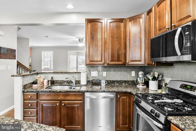 148 SOUTH AVE, Swedesboro, NJ 08085