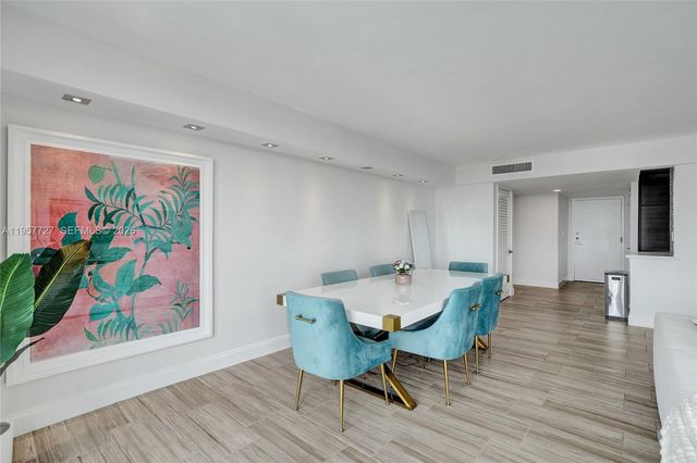 10000 W Bay Harbor Dr PH23, Bay Harbor Islands, FL 33154