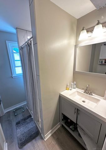 284 E Saint Clair Street, Romeo, MI 48065