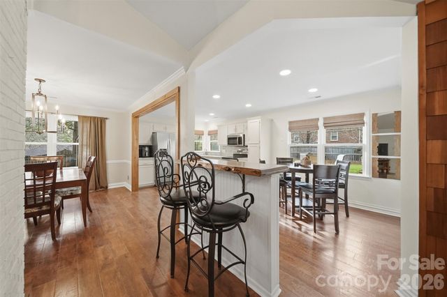 609 Fredricksburg Road, Matthews, NC 28105