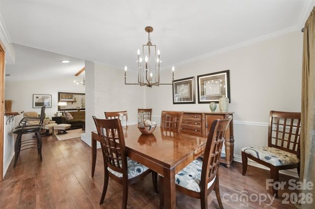 609 Fredricksburg Road, Matthews, NC 28105