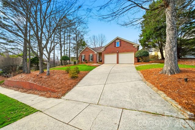 609 Fredricksburg Road, Matthews, NC 28105