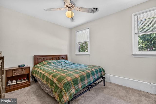 55 BITTLE AVE, Berlin, NJ 08009
